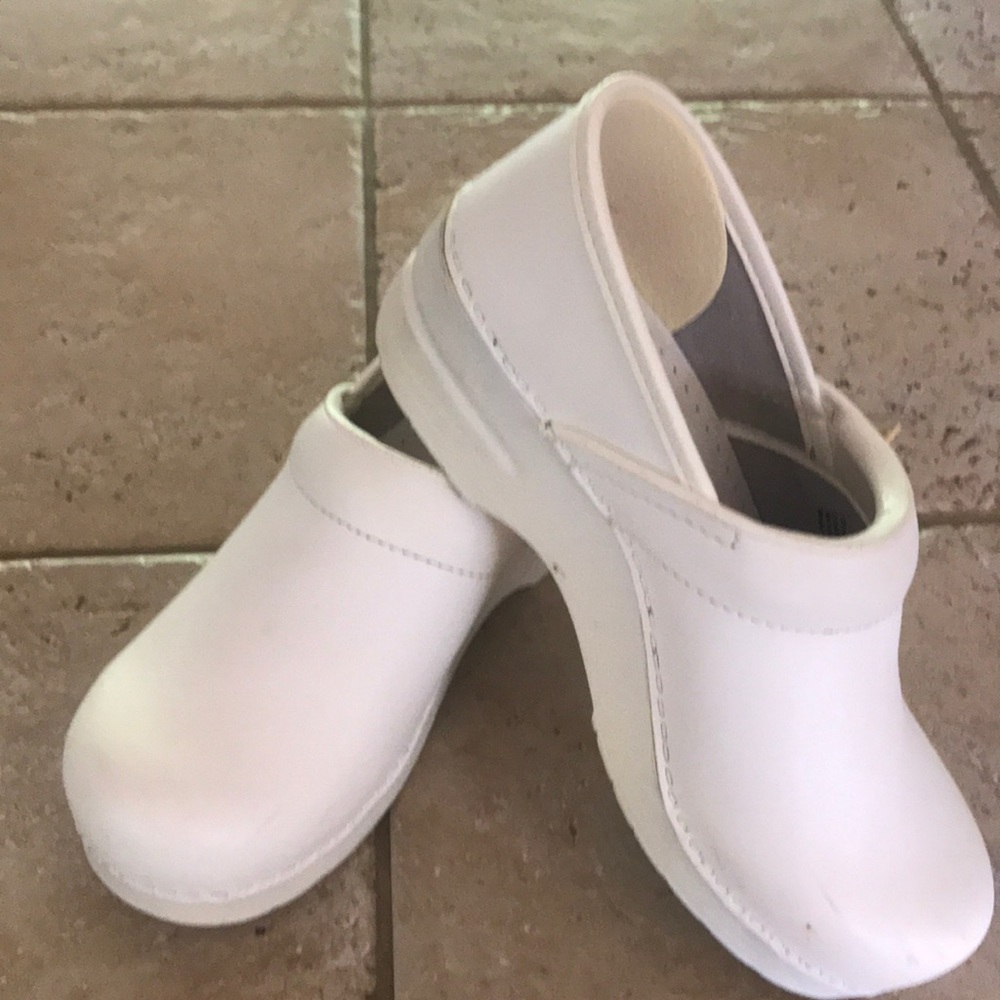 White pretty Work shoes